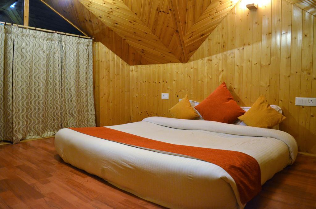 Gezellig Inn - Tree Hill Cottages & Kanyal Villas Manāli Exteriér fotografie